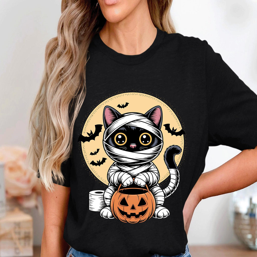 Cat Halloween mummy cat shirt, wrapped spooky cat with glowing eyes, creepy pumpkin basket bats, funny horror halloween costume Sweatshirt