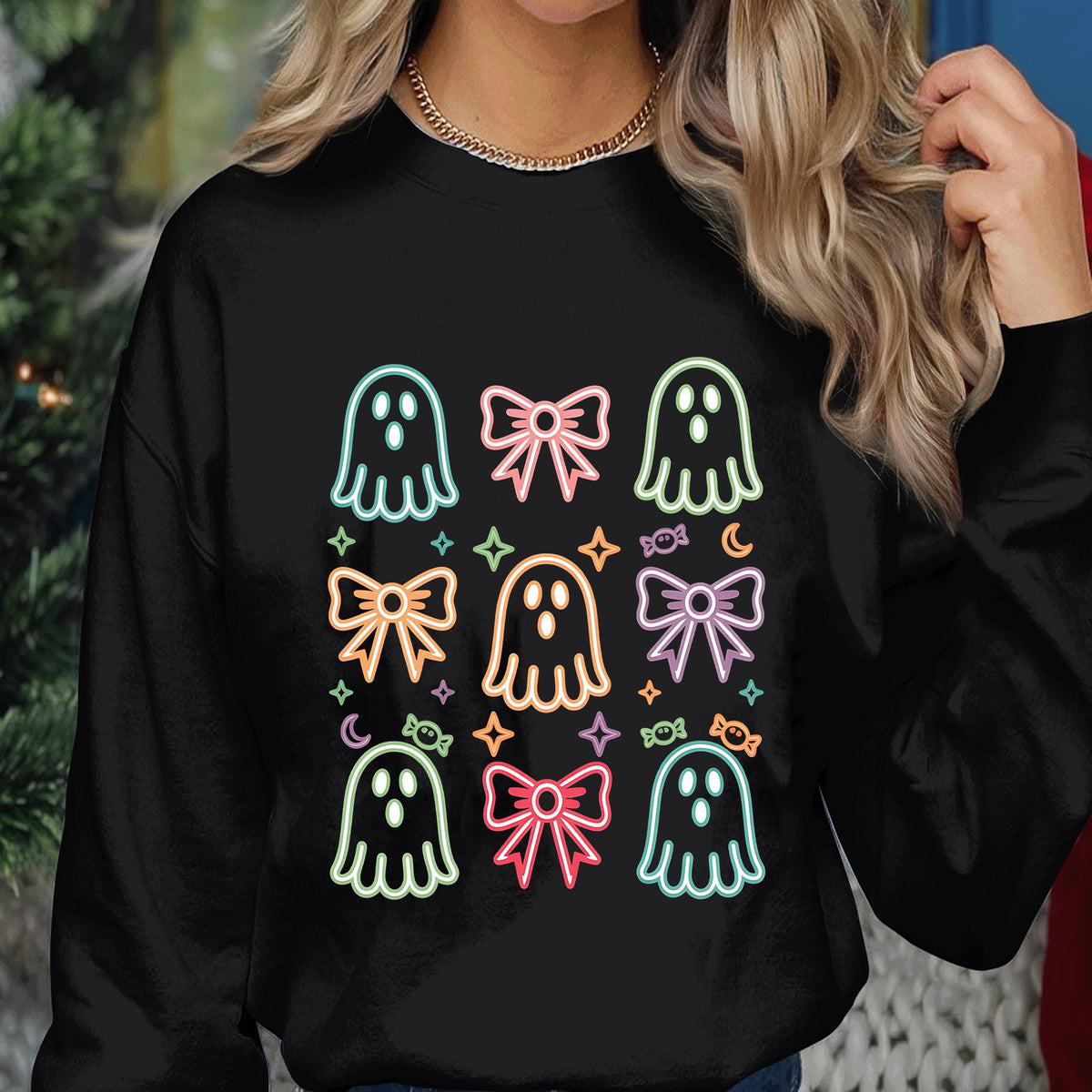 Cute Kawaii Ghost Shirt, Coquette Aesthetic Halloween Tee, Girly Ghost Shirt, Spooky Season Tee, Halloween Ghost Sweatshirt, Halloween Gift