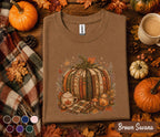 Cozy Pumpkin Books Shirt, Autumn Book Lover Tee, Patchwork Pumpkin Fall T-Shirt, Cottagecore Thanksgiving Outfit, Pumpkin Spice Gift