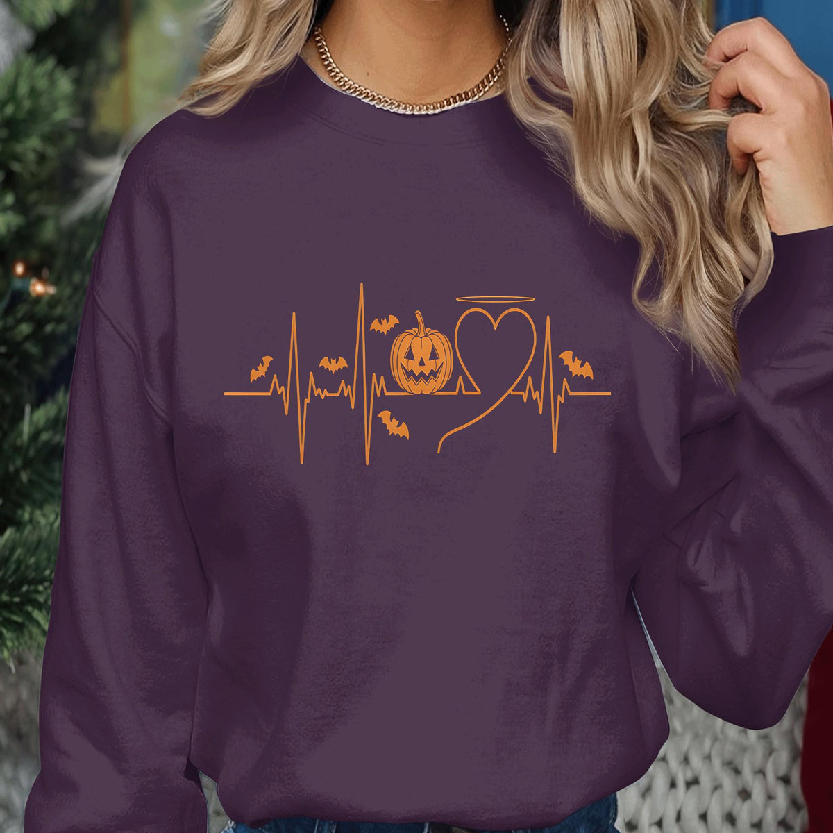 Halloween Heartbeat Shirt, Halloween Nurse Shirt, Nurse Halloween Tee, Spooky Medical Nurses Doctors And Healthcare Workers Halloween Outfit