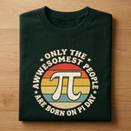 Born on Pi Day Shirt – Retro Style Funny Birthday Pi Tee, Hoodie, Sweatshirt Gift for Math Lovers, Geeks, Nerdy March Birthdays