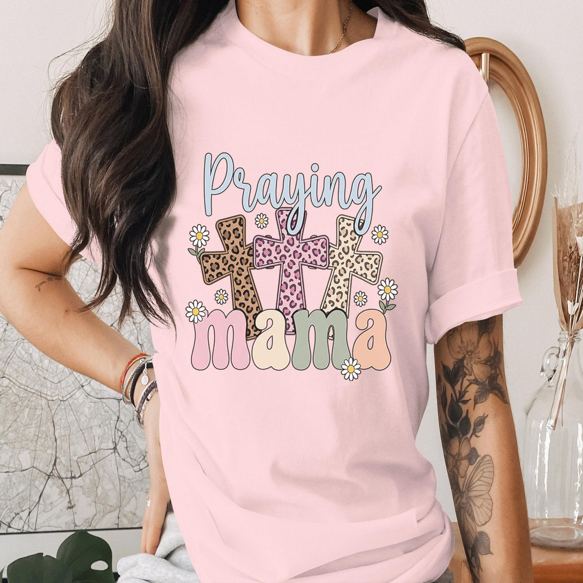 Praying Mama Shirt Christian Mom Tee Faith Cross T-Shirt Religious Gift Mothers Floral Daisy Leopard Cross Cute Mom Mothers Day Gifts Idea