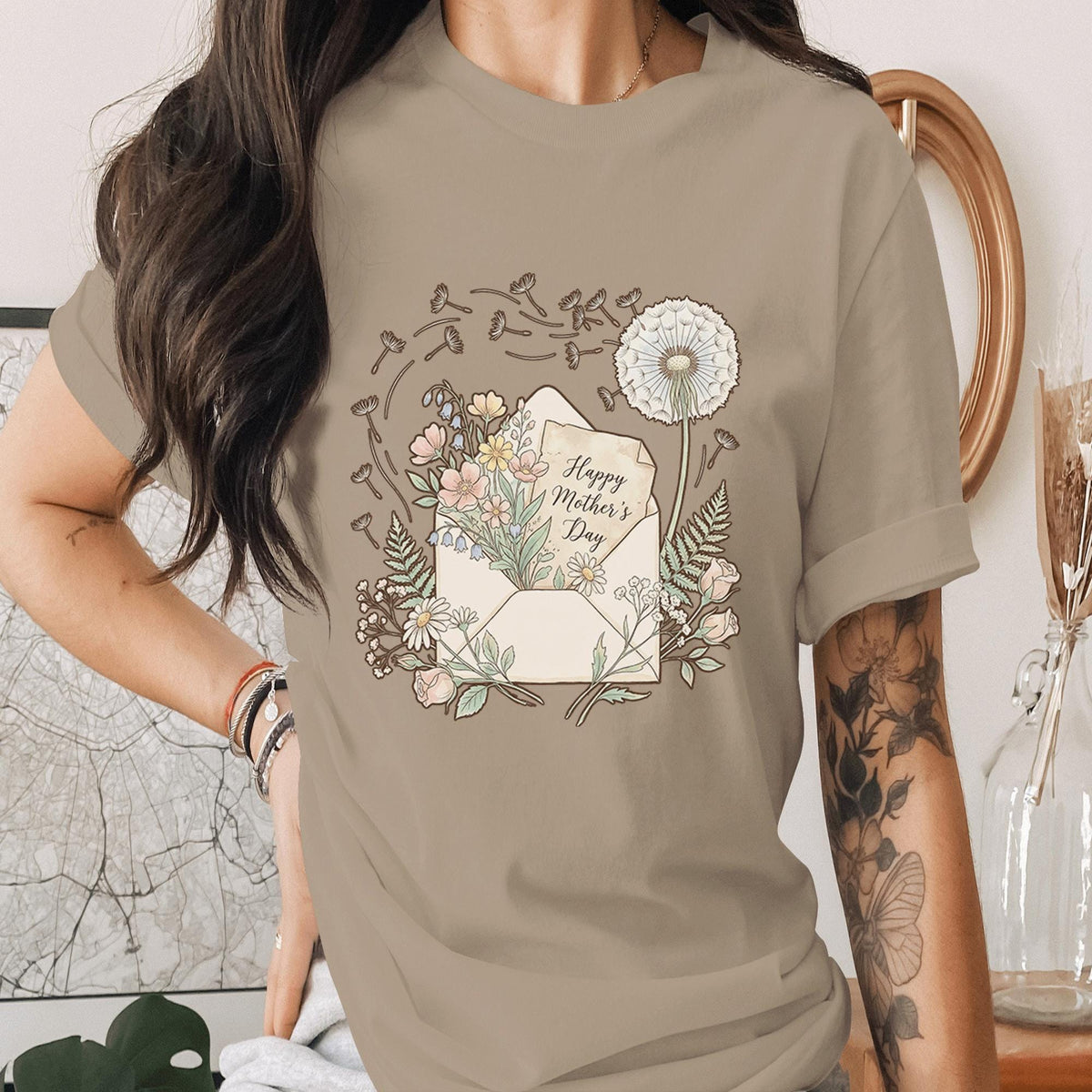 Happy Mothers Day Shirt Floral Envelope T-Shirt Vintage Flower Mom Gift Cute Botanical Tee Dandelion Art Mothers Day Outfit