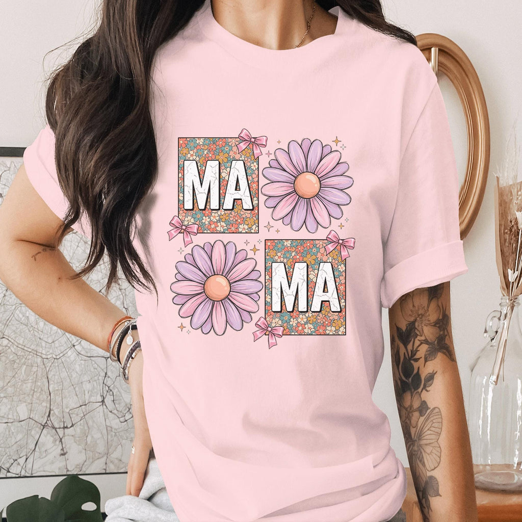 Mama Daisy Floral Shirt Cute Mom Flower Tee Retro Mama Shirt Mothers Day Gift Pink Daisy Mom Shirt Vintage Style Mom Tee