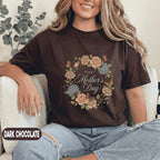 Happy Mothers Day Floral Shirt Vintage Flower Wreath Mama Tee Elegant Mom Gift Shirt Butterfly Floral Mothers Day Wom...