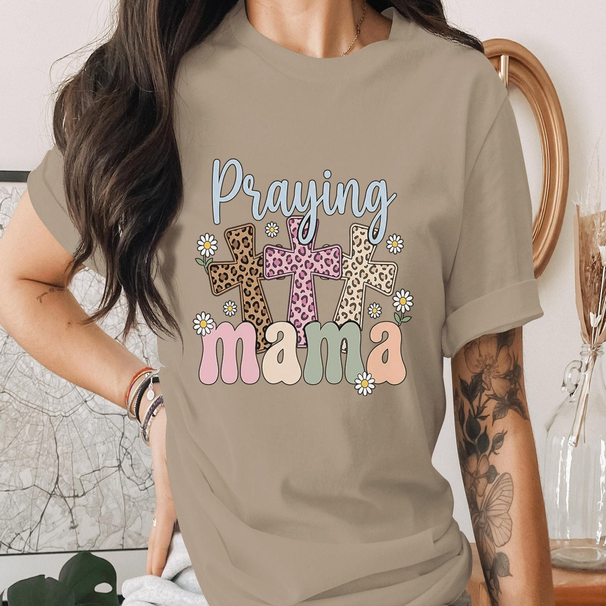 Praying Mama Shirt Christian Mom Tee Faith Cross T-Shirt Religious Gift Mothers Floral Daisy Leopard Cross Cute Mom Mothers Day Gifts Idea