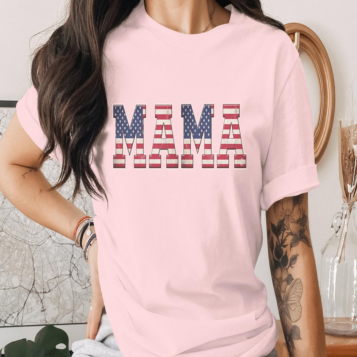 Mama American Flag Shirt Patriotic Mom Tee USA Flag Mama Shirt 4th of July Mom Shirt Independence Day Gift for Mom USA Mothers Day Tee