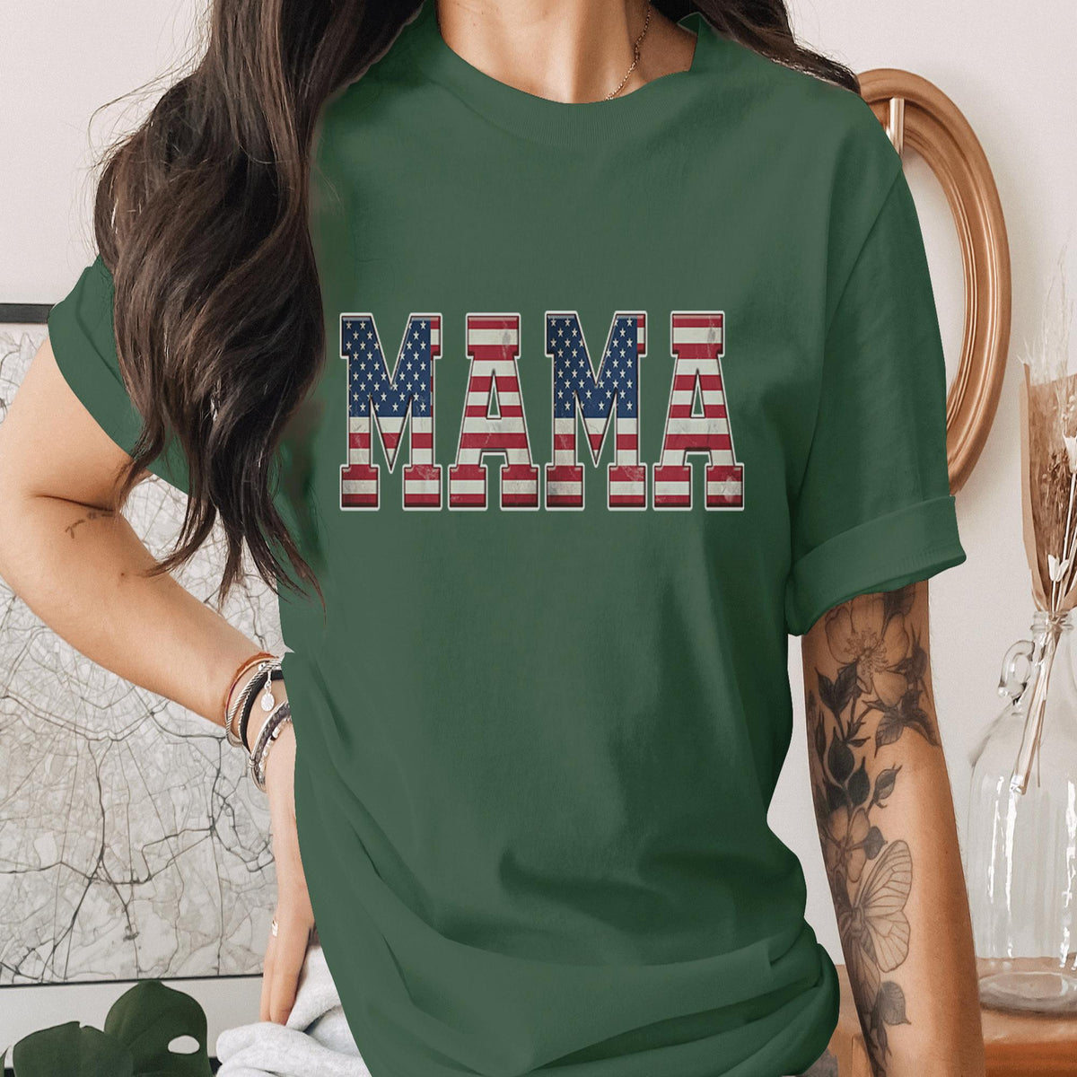 Mama American Flag Shirt Patriotic Mom Tee USA Flag Mama Shirt 4th of July Mom Shirt Independence Day Gift for Mom USA Mothers Day Tee