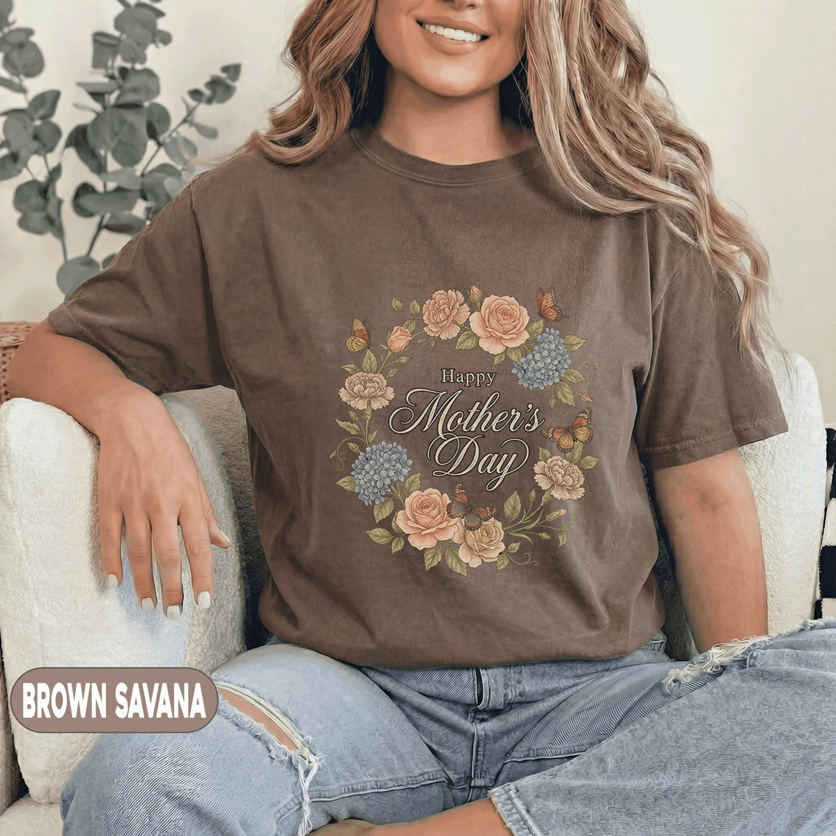 Happy Mothers Day Floral Shirt Vintage Flower Wreath Mama Tee Elegant Mom Gift Shirt Butterfly Floral Mothers Day Women Top