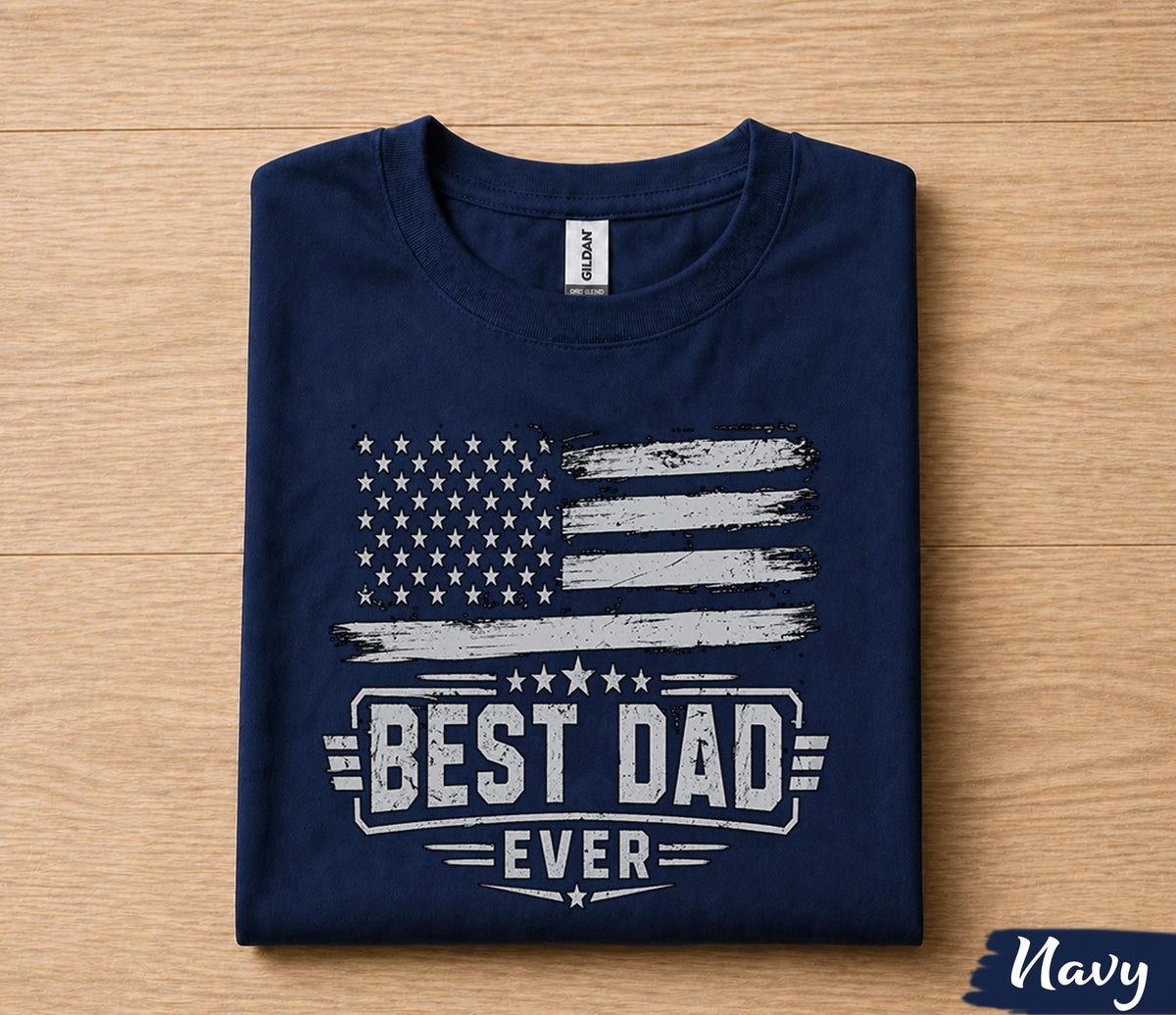 Best Dad Ever Shirt Vintage American Flag Patriotic Fathers Day Gift for Dad Birthday Husband Gift Classic USA Dad Tee