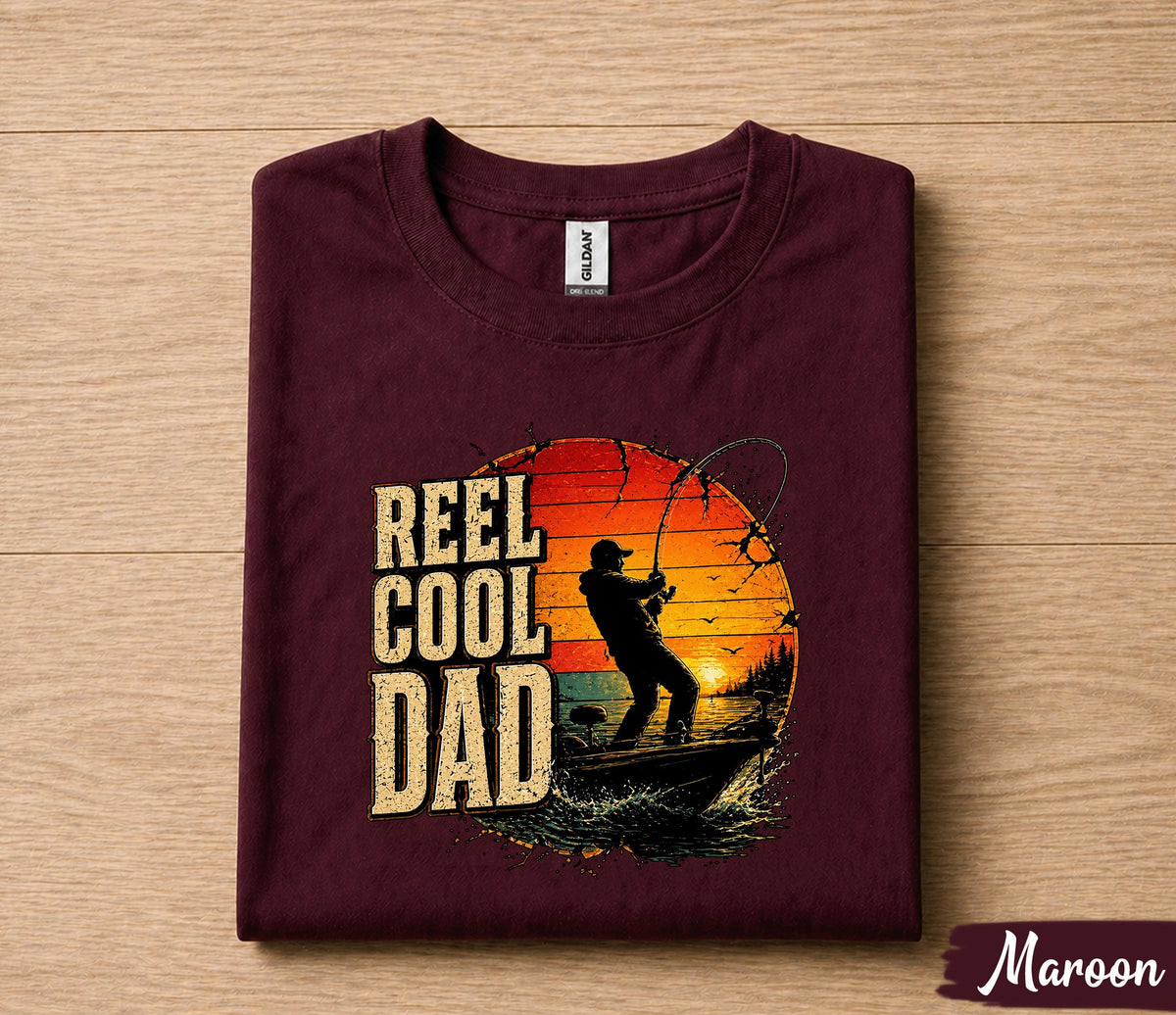 Reel Cool Dad Fishing Shirt Vintage Sunset Fisherman Tee, Funny Dad Gift for Fathers Day, Bass Fishing Lover T-Shirt Husband Papa