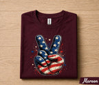 Patriotic Peace Sign 4th of July Shirt, American Flag Hand Forth of July Tee, Independence Day USA Pride T-Shirt, Freedom Party Outfit