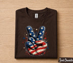 Patriotic Peace Sign 4th of July Shirt, American Flag Hand Forth of July Tee, Independence Day USA Pride T-Shirt, Freedom Party Outfit